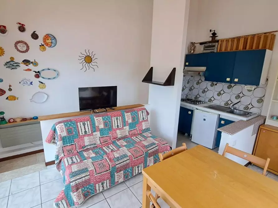 Immagine 6 di Appartamento in vendita  a Rosignano Marittimo