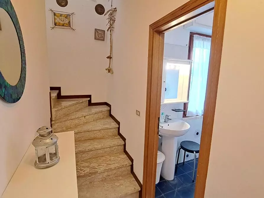 Immagine 10 di Appartamento in vendita  a Rosignano Marittimo