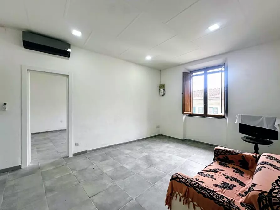 Immagine 3 di Appartamento in vendita  a Borgo A Mozzano