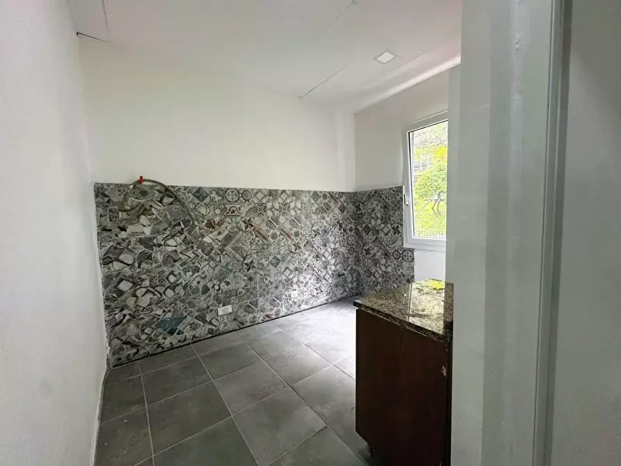 Immagine 5 di Appartamento in vendita  a Borgo A Mozzano