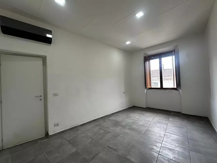 Immagine 10 di Appartamento in vendita  a Borgo A Mozzano