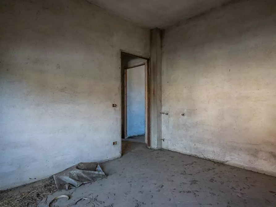 Immagine 24 di Villa in vendita  a Calcinaia