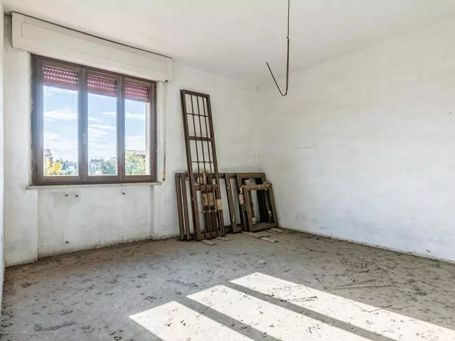 Immagine 31 di Villa in vendita  a Calcinaia