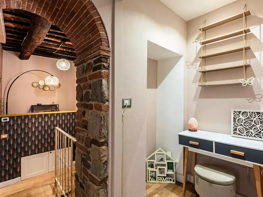 Immagine 15 di Appartamento in vendita  a Vicopisano