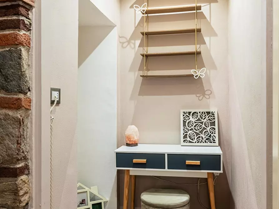 Immagine 16 di Appartamento in vendita  a Vicopisano