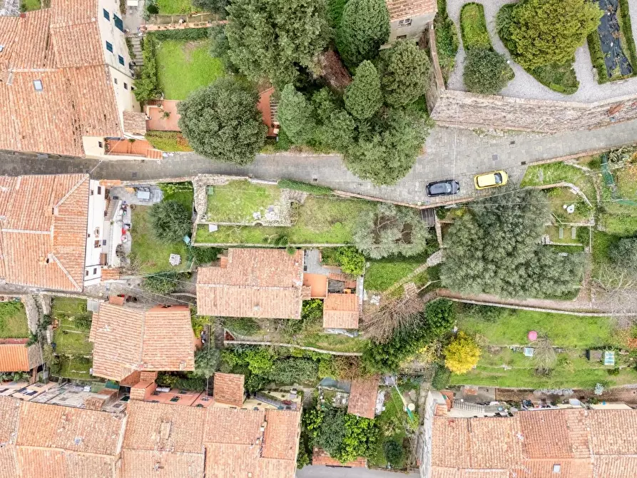 Immagine 28 di Appartamento in vendita  a Vicopisano