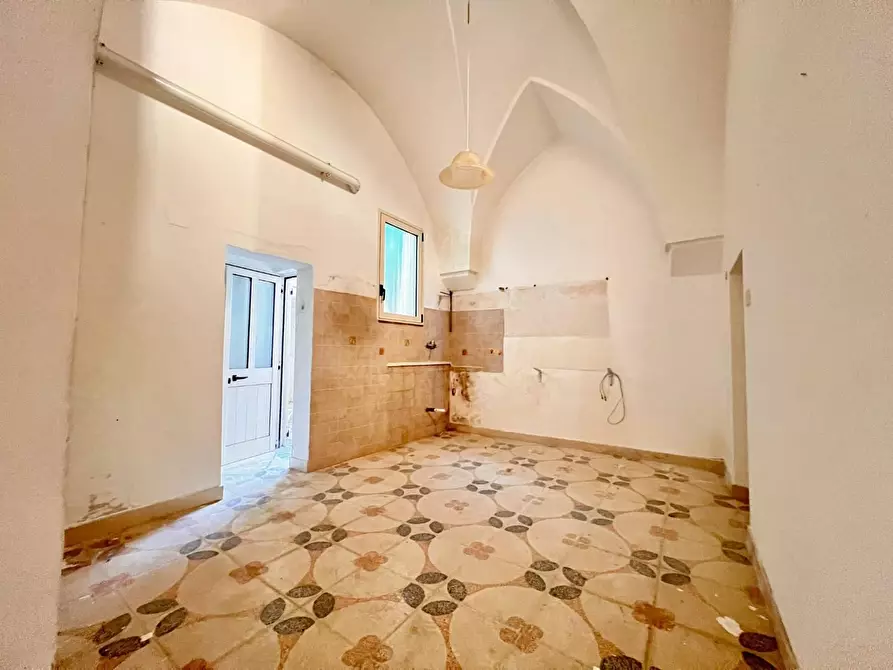 Immagine 15 di Casa indipendente in vendita  a Spongano