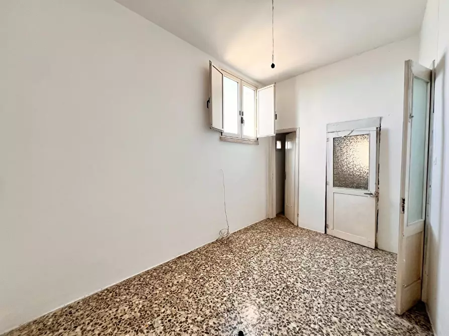 Immagine 24 di Casa indipendente in vendita  a Spongano