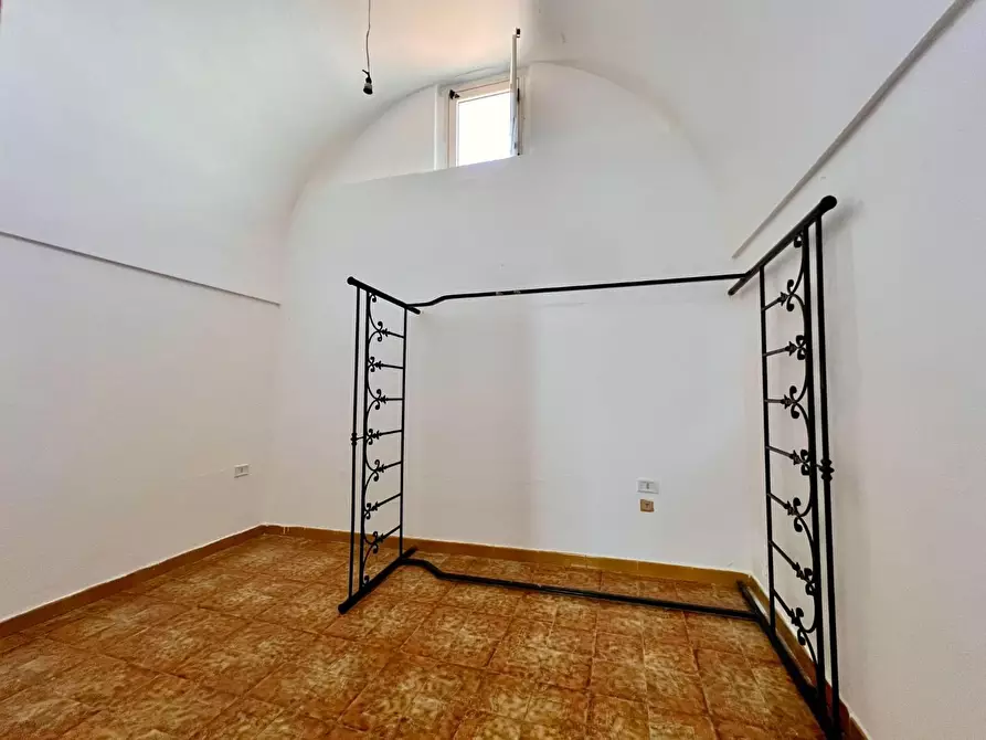 Immagine 13 di Casa indipendente in vendita  a Spongano