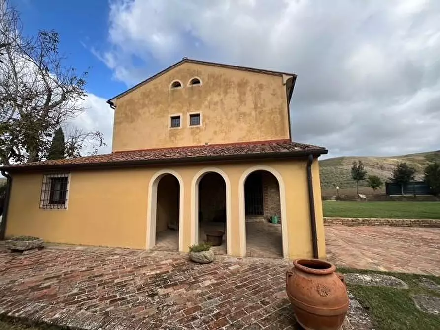 Immagine 17 di Casa colonica in vendita  a Casciana Terme Lari