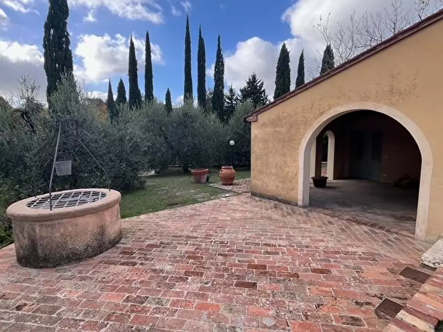 Immagine 9 di Casa colonica in vendita  a Casciana Terme Lari