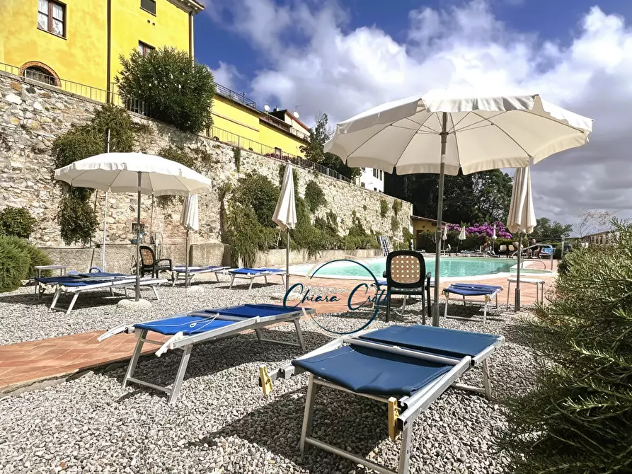 Immagine 10 di Appartamento in vendita  a Rosignano Marittimo