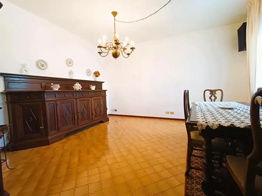 Immagine 4 di Casa bifamiliare in vendita  a San Giuliano Terme