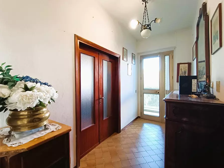 Immagine 8 di Casa bifamiliare in vendita  a San Giuliano Terme