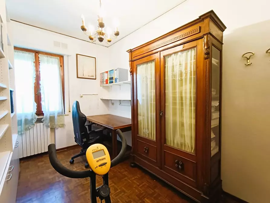 Immagine 18 di Casa bifamiliare in vendita  a San Giuliano Terme