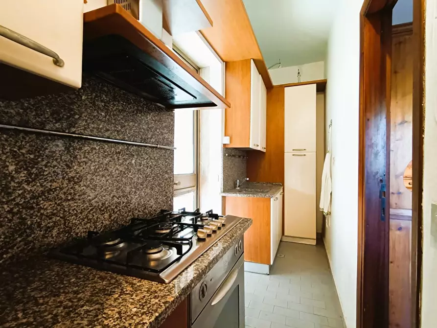 Immagine 13 di Casa bifamiliare in vendita  a San Giuliano Terme