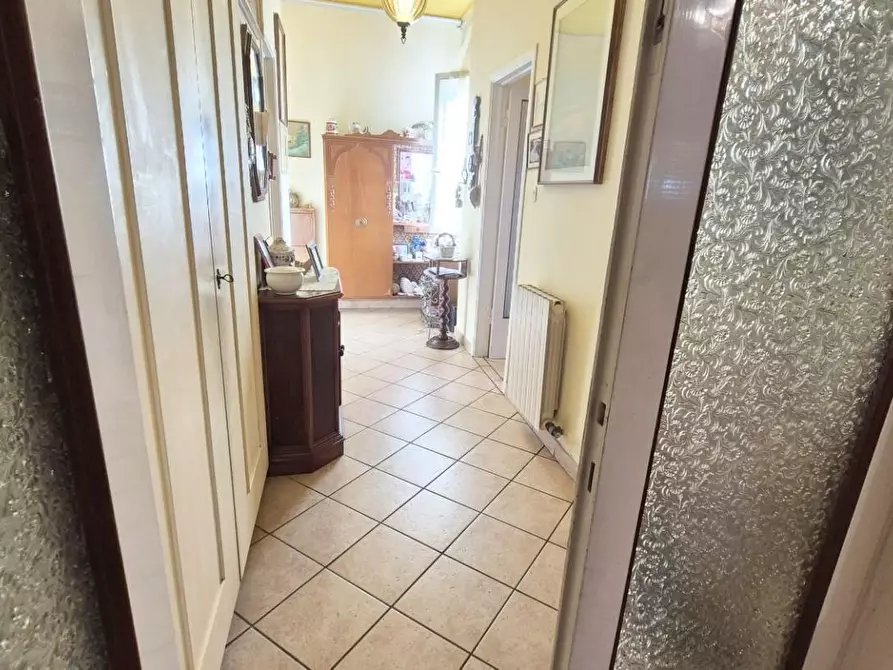 Immagine 39 di Appartamento in vendita  a Viareggio