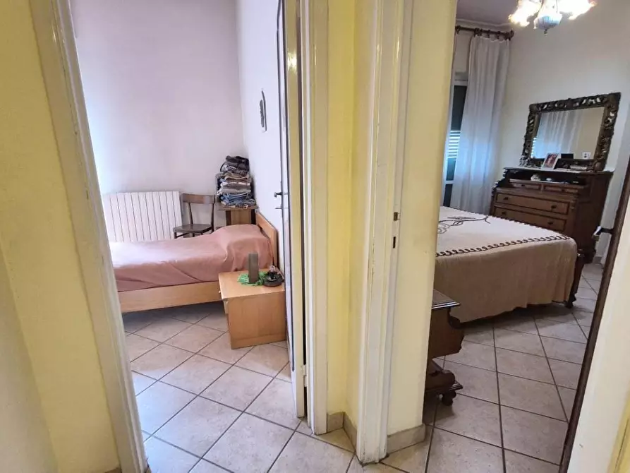 Immagine 61 di Appartamento in vendita  a Viareggio