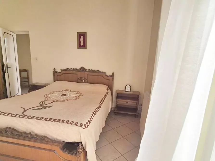 Immagine 76 di Appartamento in vendita  a Viareggio