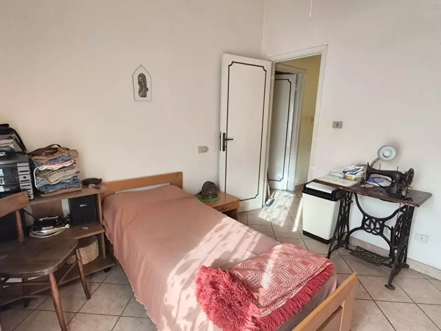 Immagine 59 di Appartamento in vendita  a Viareggio