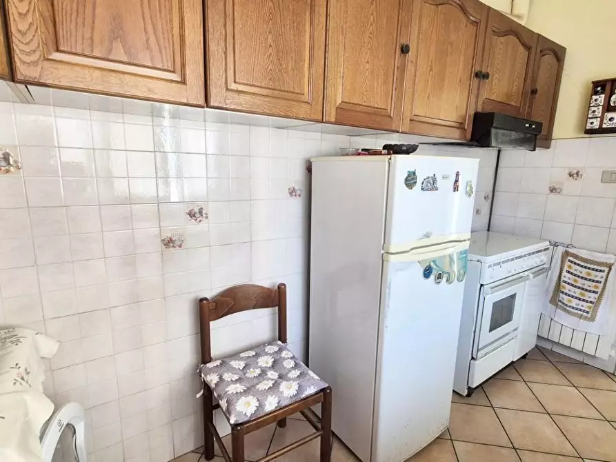 Immagine 6 di Appartamento in vendita  a Viareggio