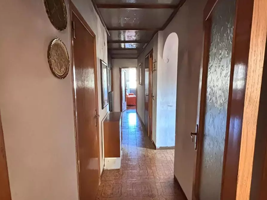 Immagine 17 di Appartamento in vendita  a Volterra