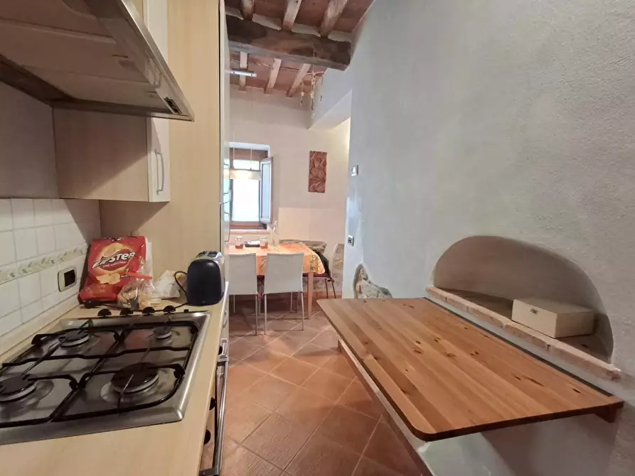 Immagine 6 di Rustico / casale in vendita  a Capannori