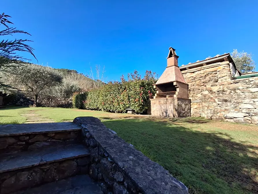 Immagine 16 di Rustico / casale in vendita  a Capannori