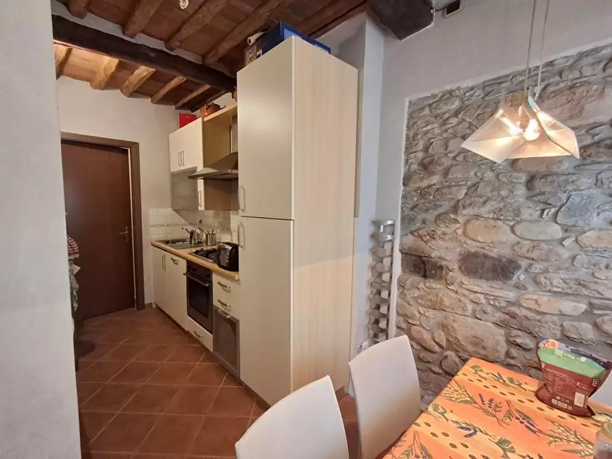 Immagine 7 di Rustico / casale in vendita  a Capannori