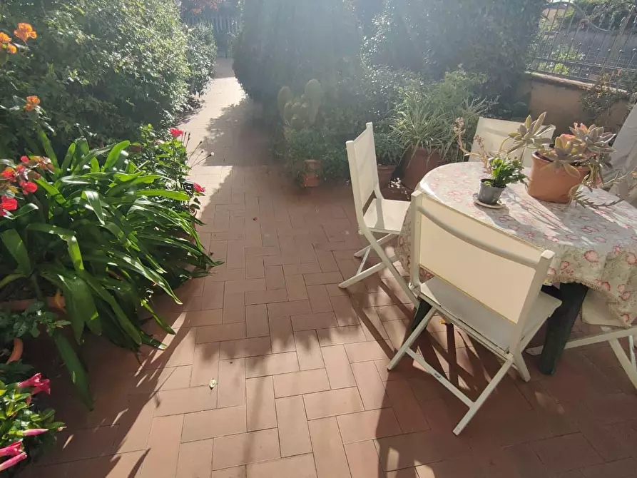 Immagine 29 di Villa in vendita  a Viareggio