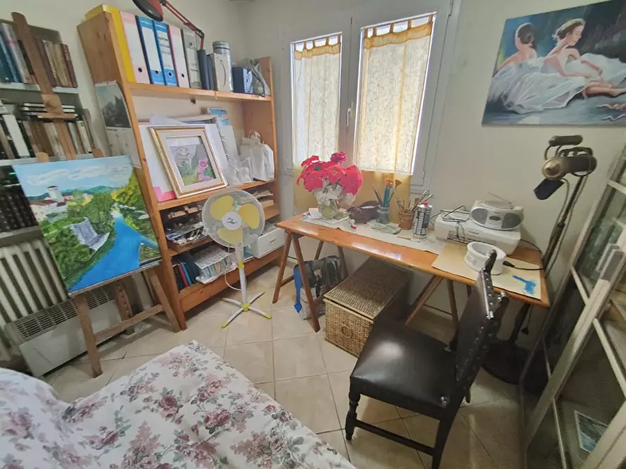 Immagine 31 di Villa in vendita  a Viareggio