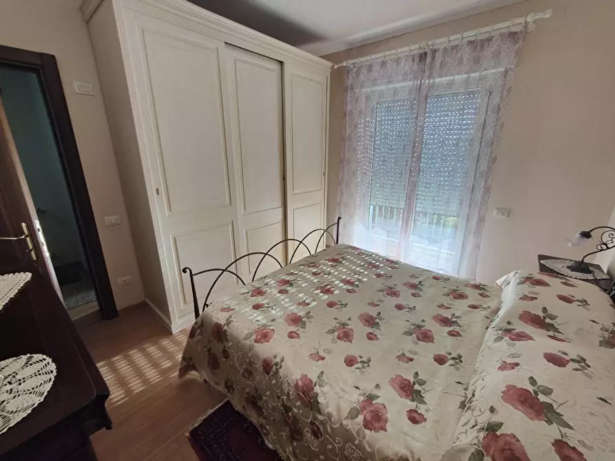 Immagine 22 di Villa in vendita  a Viareggio