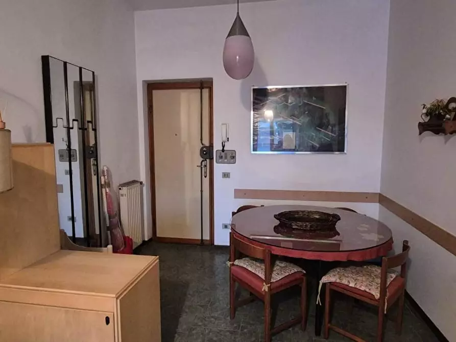 Immagine 6 di Appartamento in vendita  a Viareggio