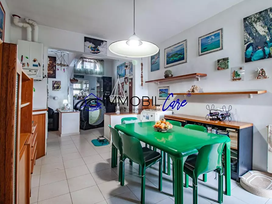 Immagine 9 di Appartamento in vendita  a Livorno