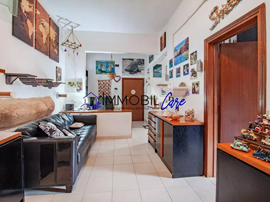 Immagine 5 di Appartamento in vendita  a Livorno