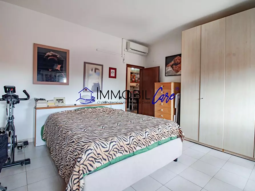 Immagine 14 di Appartamento in vendita  a Livorno