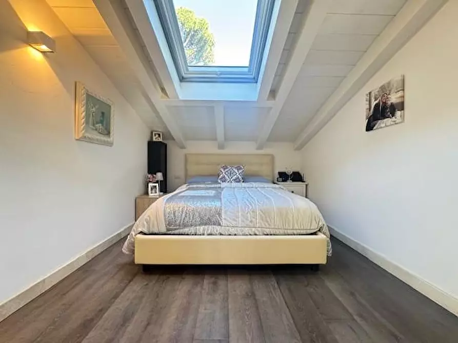 Immagine 14 di Villa in vendita  a Forte Dei Marmi