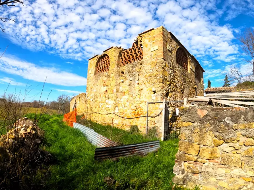 Immagine 6 di Rustico / casale in vendita  a Colle Di Val D'elsa