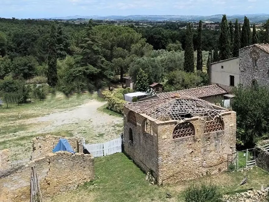 Immagine 2 di Rustico / casale in vendita  a Colle Di Val D'elsa