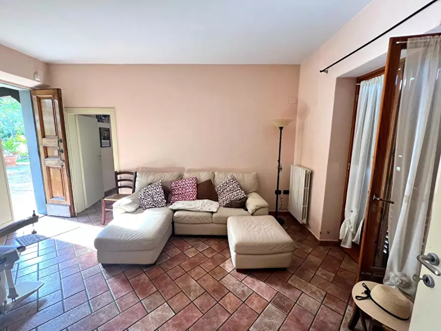 Immagine 9 di Terratetto in vendita  a Lastra A Signa