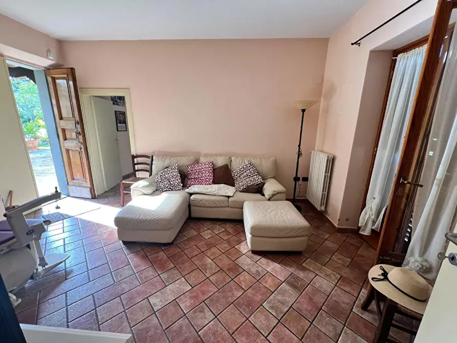 Immagine 10 di Terratetto in vendita  a Lastra A Signa