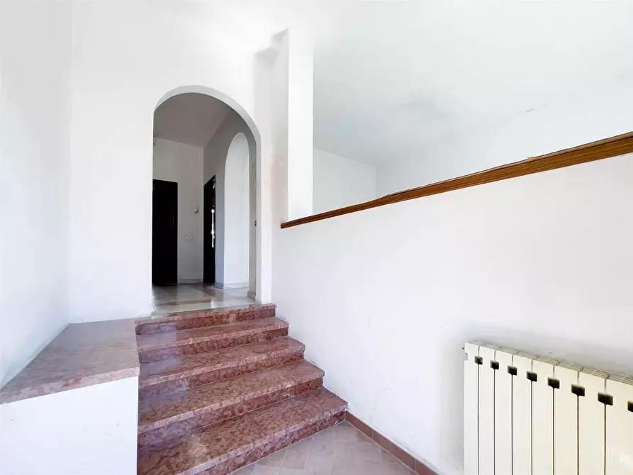 Immagine 3 di Appartamento in vendita  a Sarzana