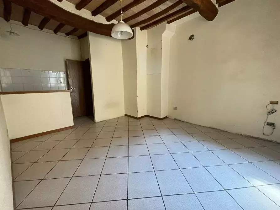 Immagine 2 di Appartamento in vendita  a Poggibonsi