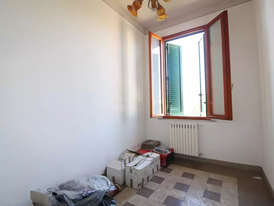 Immagine 16 di Appartamento in vendita  a Pontedera