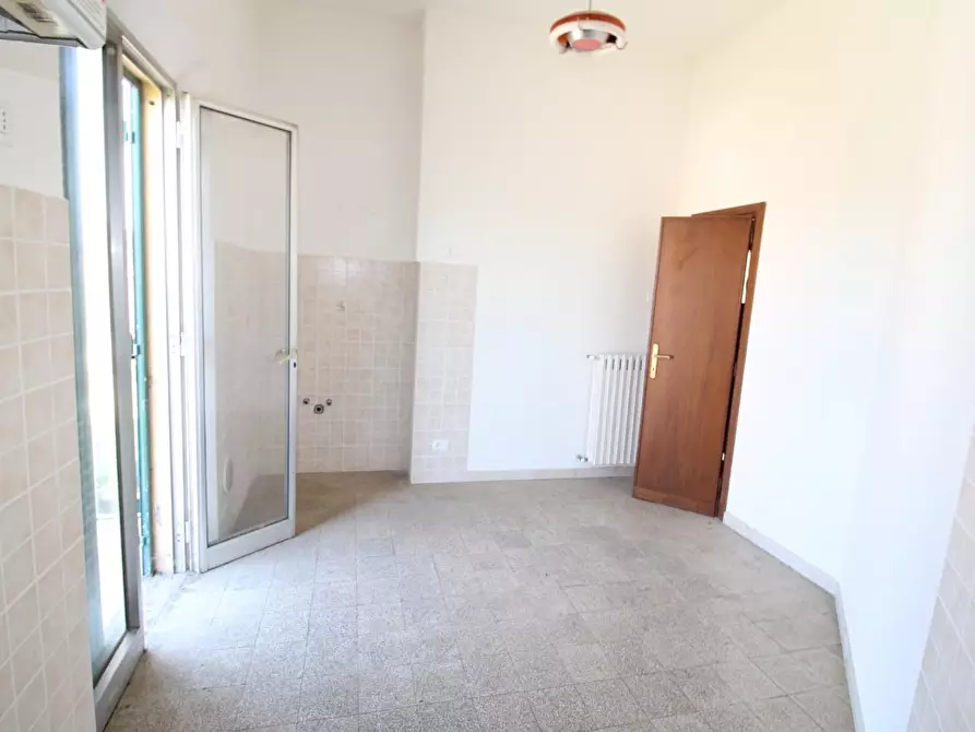 Immagine 8 di Appartamento in vendita  a Pontedera