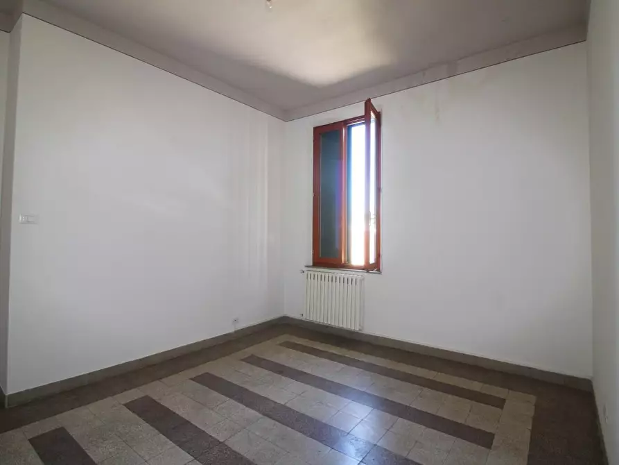 Immagine 14 di Appartamento in vendita  a Pontedera