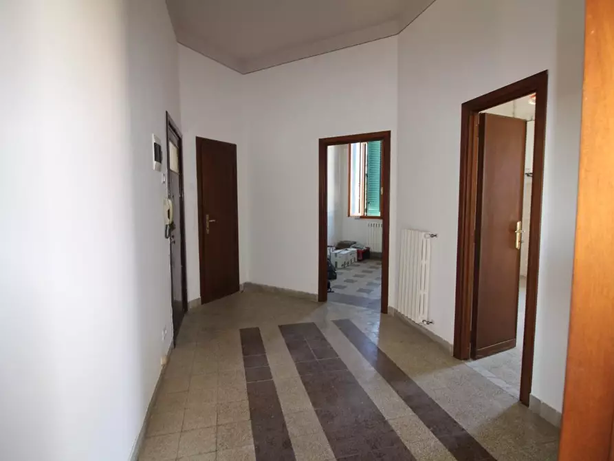 Immagine 2 di Appartamento in vendita  a Pontedera