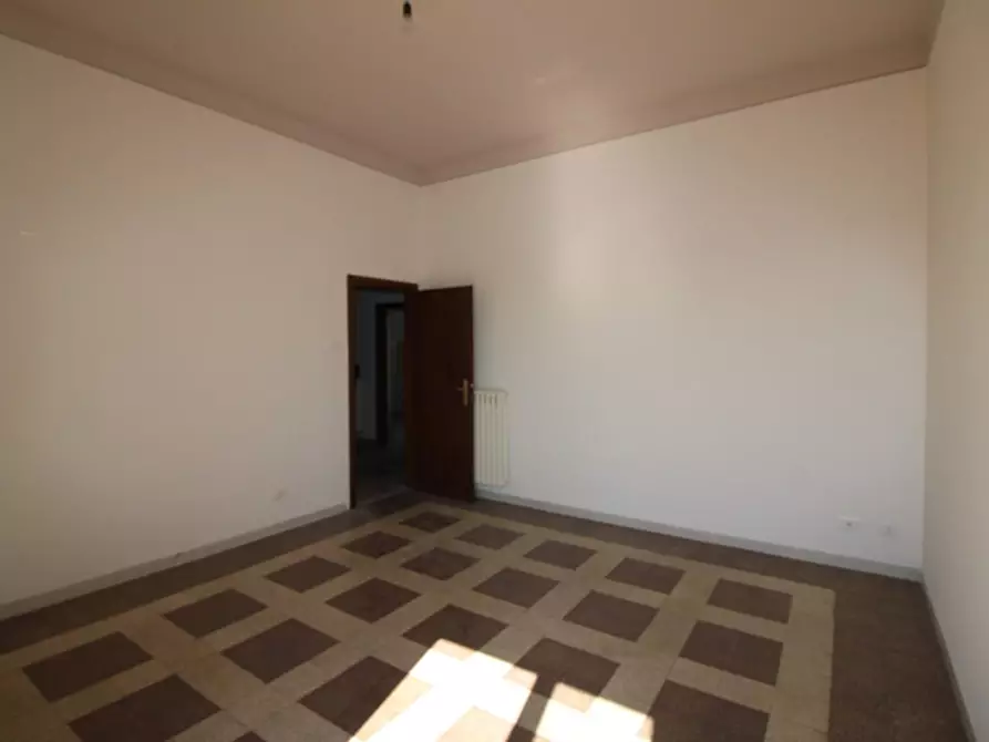 Immagine 5 di Appartamento in vendita  a Pontedera