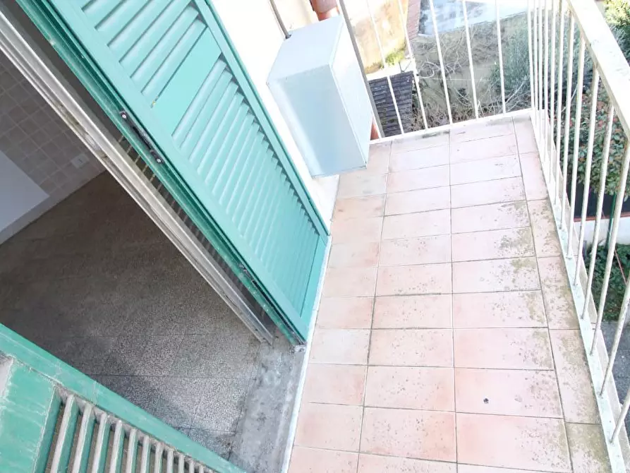 Immagine 12 di Appartamento in vendita  a Pontedera