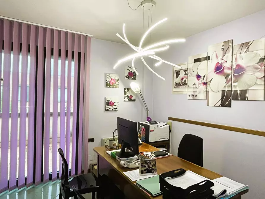 Immagine 4 di Ufficio in vendita  a San Miniato